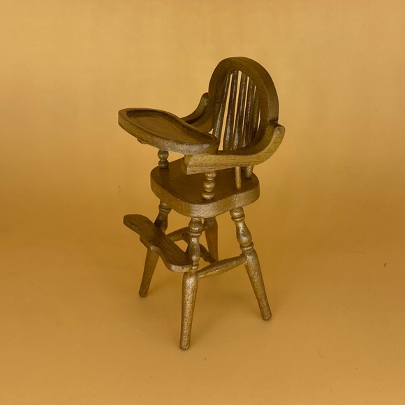 Town Square Miniatures High Chair - Picture 7 of 10